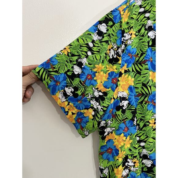 Y2K Disney Mickey Mouse Tropical Camp Shirt XL Hawaiian Vacation Resort Beach 90 - Picture 4 of 13
